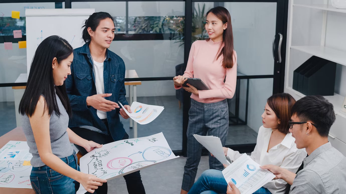 Social Media Business Trends: Community Marketing in 2026