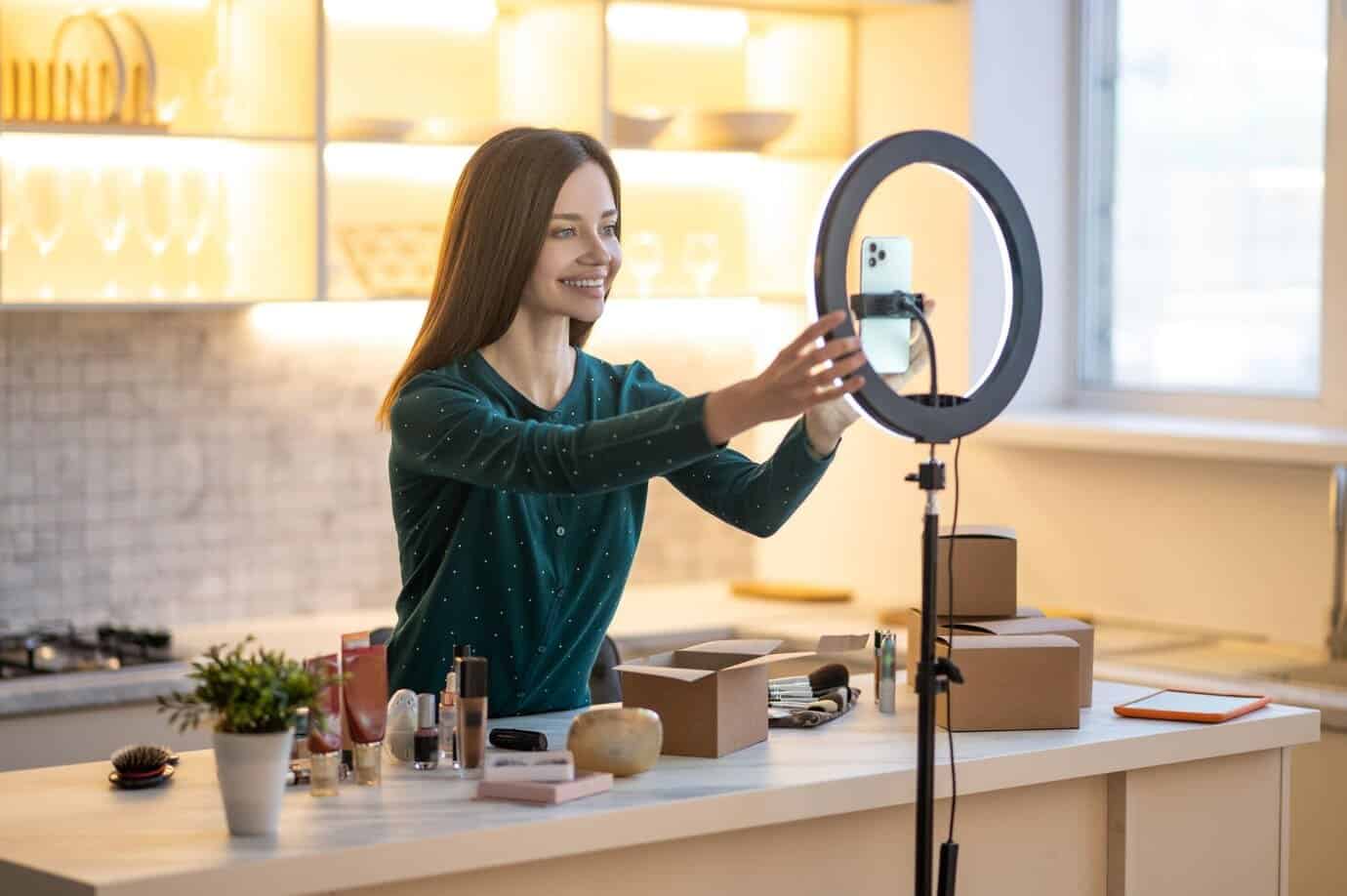 Jasa Buzzer TikTok Shop 2026: Strategi Viral Marketing untuk Meningkatkan Penjualan